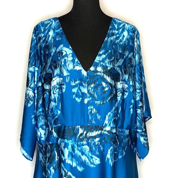 WHBM blue floral split sleeve asymmetrical hem dress NWOT size 22W - Picture 2 of 15
